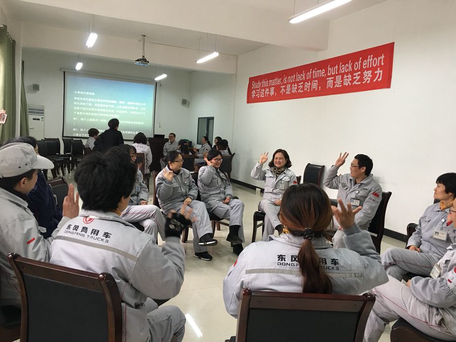 4949天空彩与你同行小说