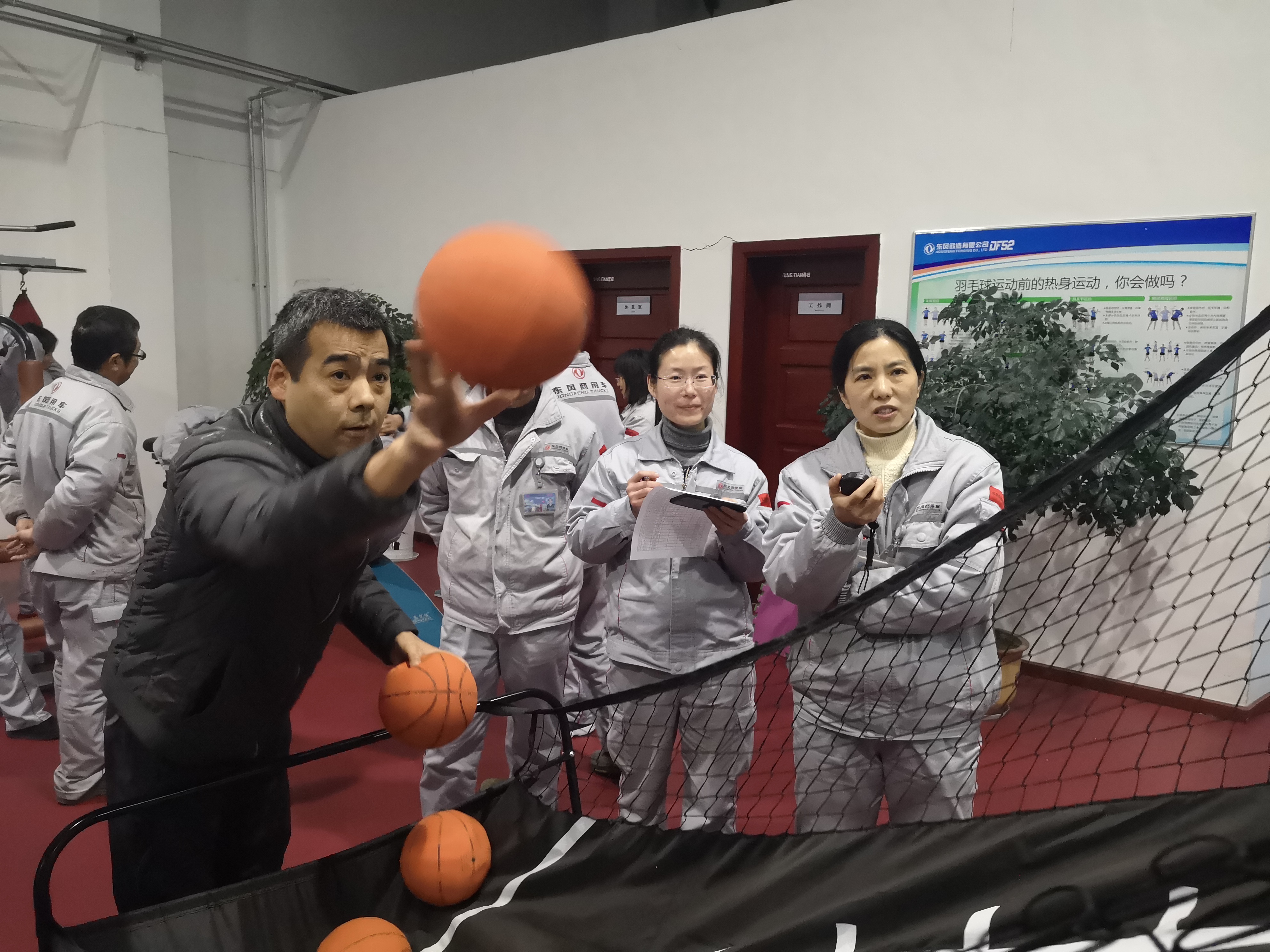 4949天空彩与你同行小说