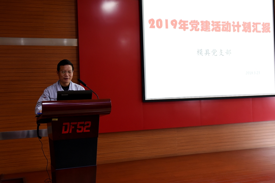 4949天空彩与你同行小说