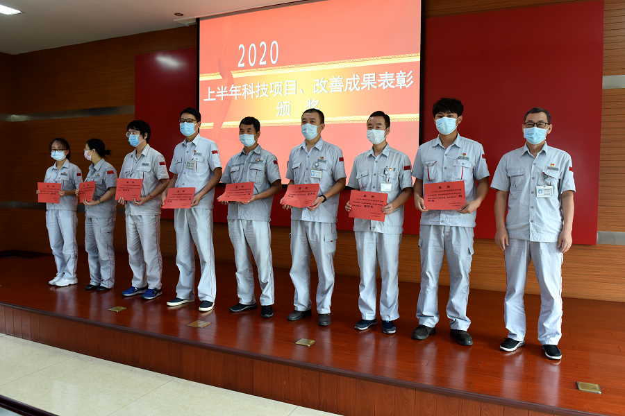 4949天空彩与你同行小说