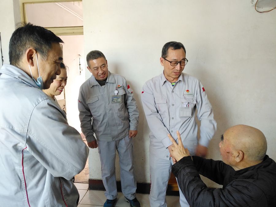 4949天空彩与你同行小说