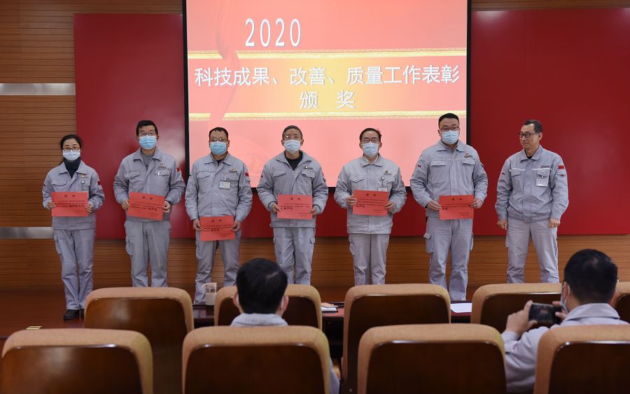 4949天空彩与你同行小说