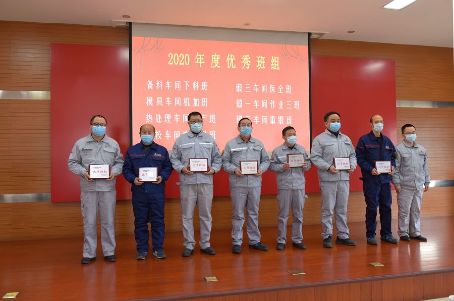 4949天空彩与你同行小说