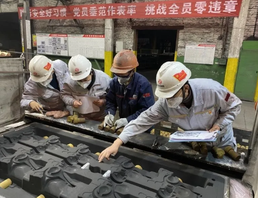 4949天空彩与你同行小说