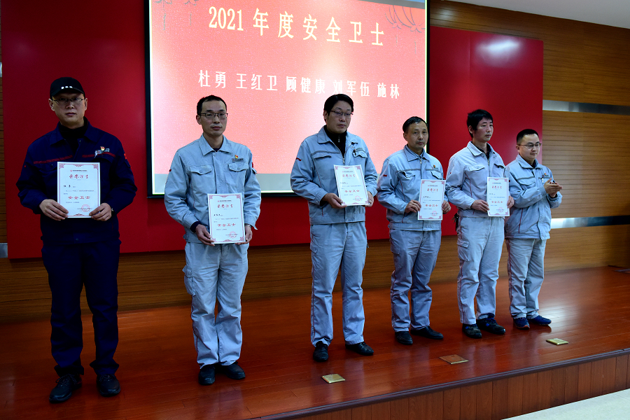 4949天空彩与你同行小说