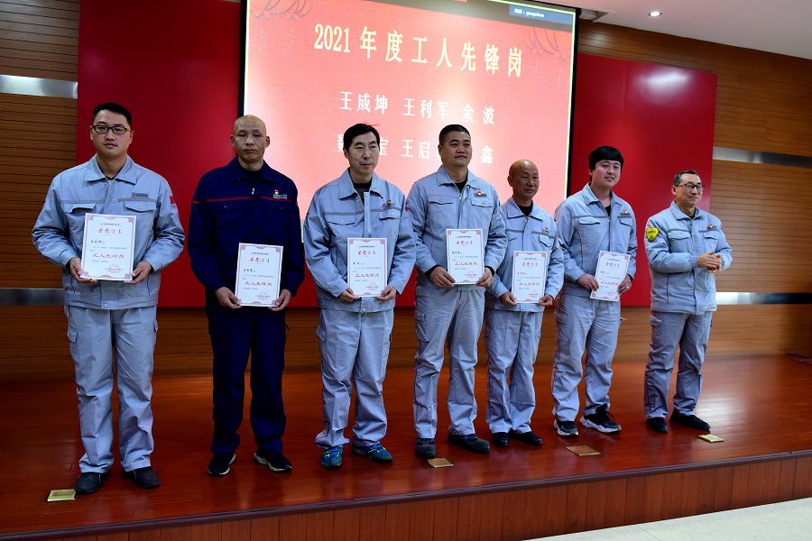 4949天空彩与你同行小说