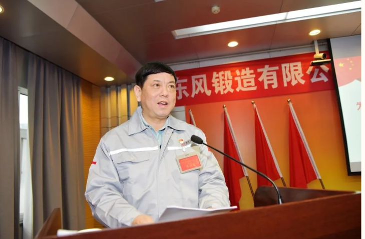 4949天空彩与你同行小说