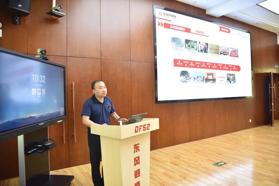 4949天空彩与你同行小说