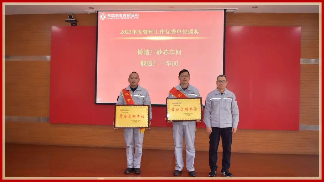 4949天空彩与你同行小说